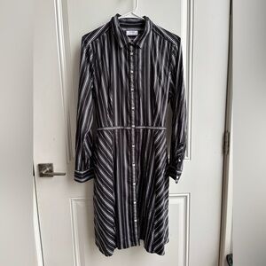 UnTuckit | long sleeve Dress | size 14